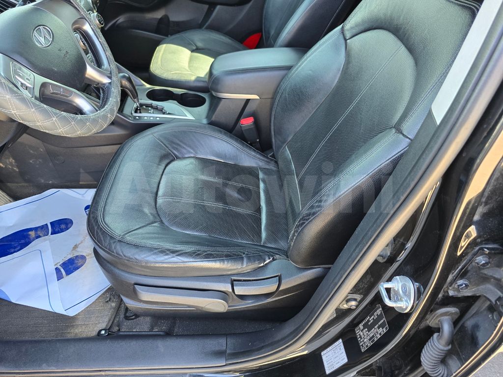 HYUNDAI TUCSON 2010 ID: V010516