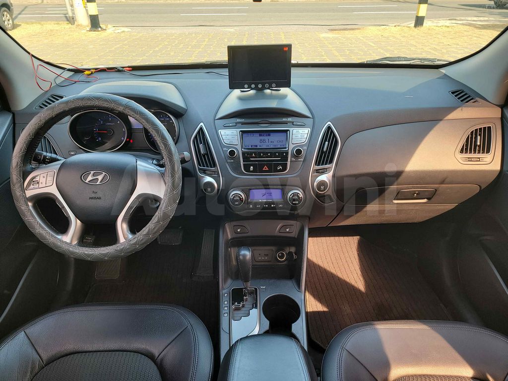 HYUNDAI TUCSON 2010 ID: V011701