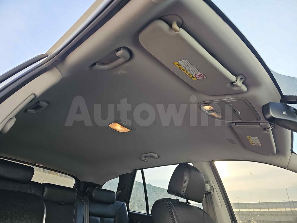 Hyundai Santa Fe 2010 ID: V572616
