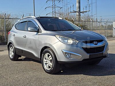 Hyundai Tucson 2010 ID V079681 ( techo panorámico)