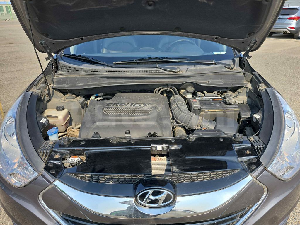 HYUNDAI TUCSON 2010 ID : V016188