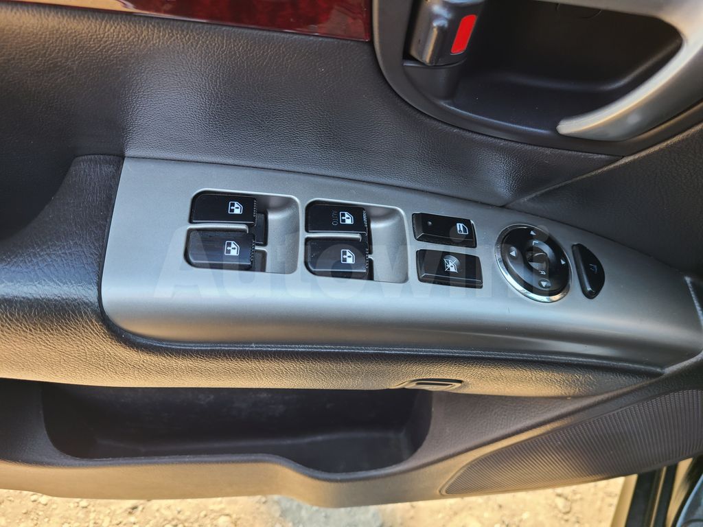 Hyundai Santa Fe 2011 ID:V619928