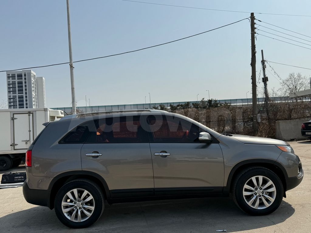 Kia Sorento 2010 ID: V068423