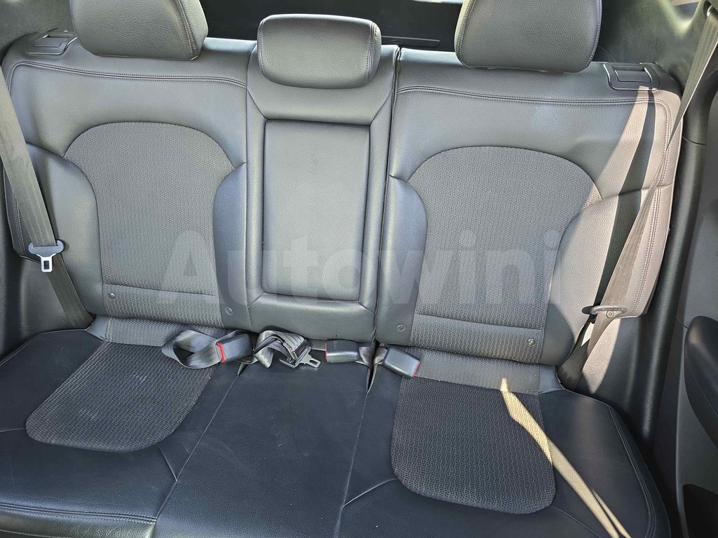 HYUNDAI TUCSON 2010 ID : V016188