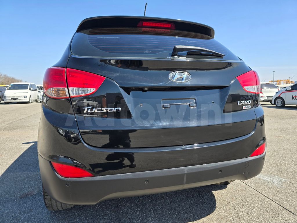 HYUNDAI TUCSON 2010 ID: V010516