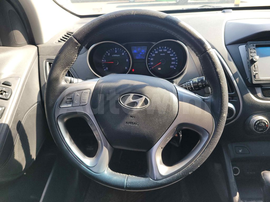 Hyundai Tucson 2010 ID: V003283
