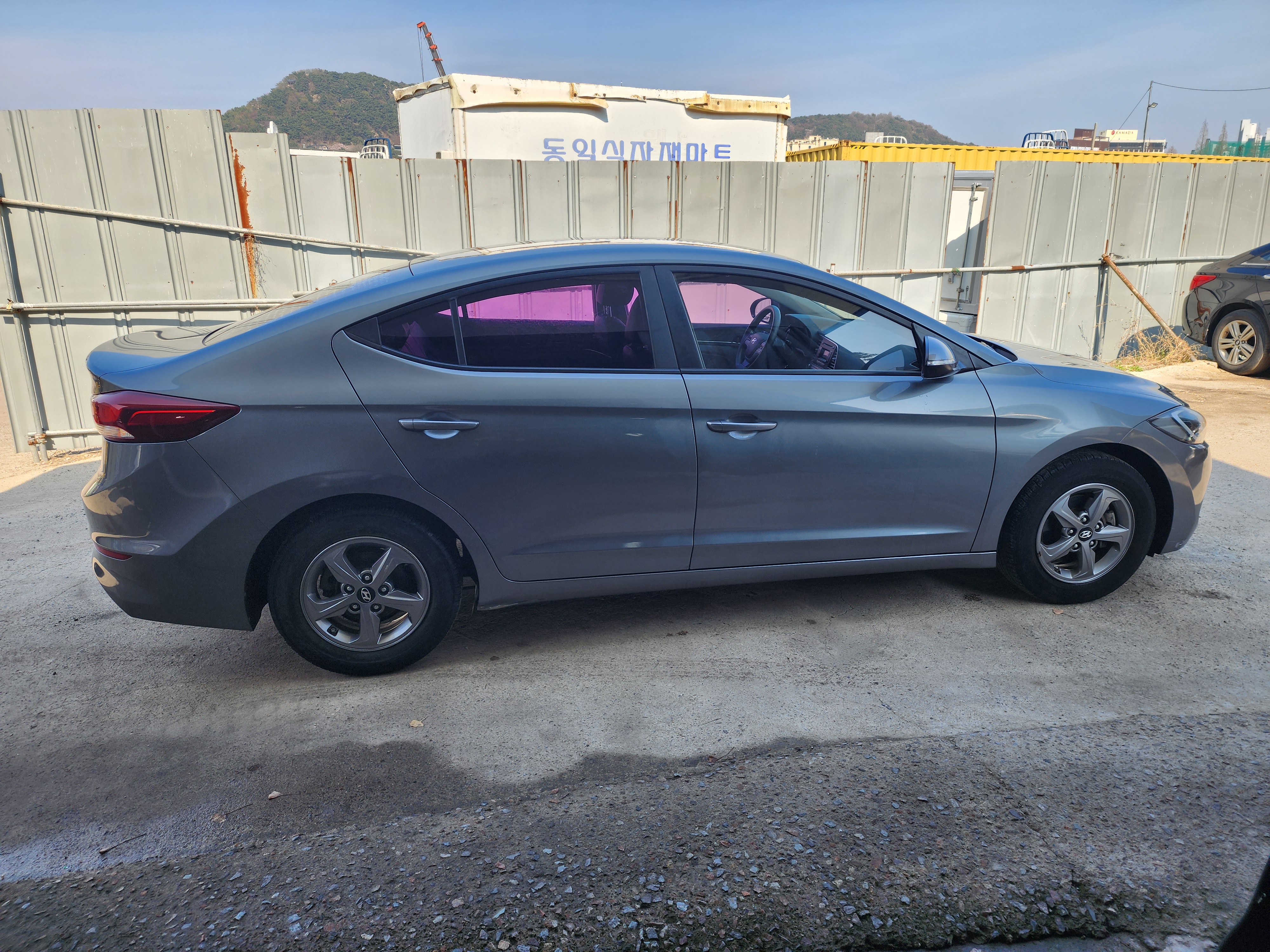 Hyundai Avante 2016 ID : V062246