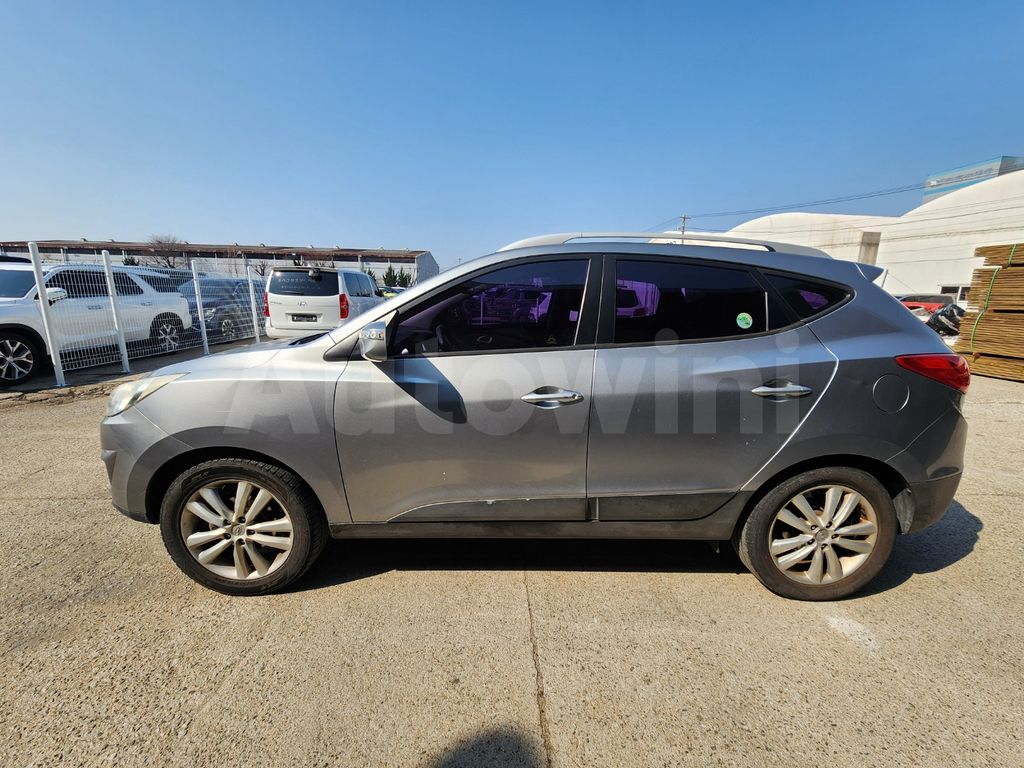 HYUNDAI TUCSON 2010 ID: V052578
