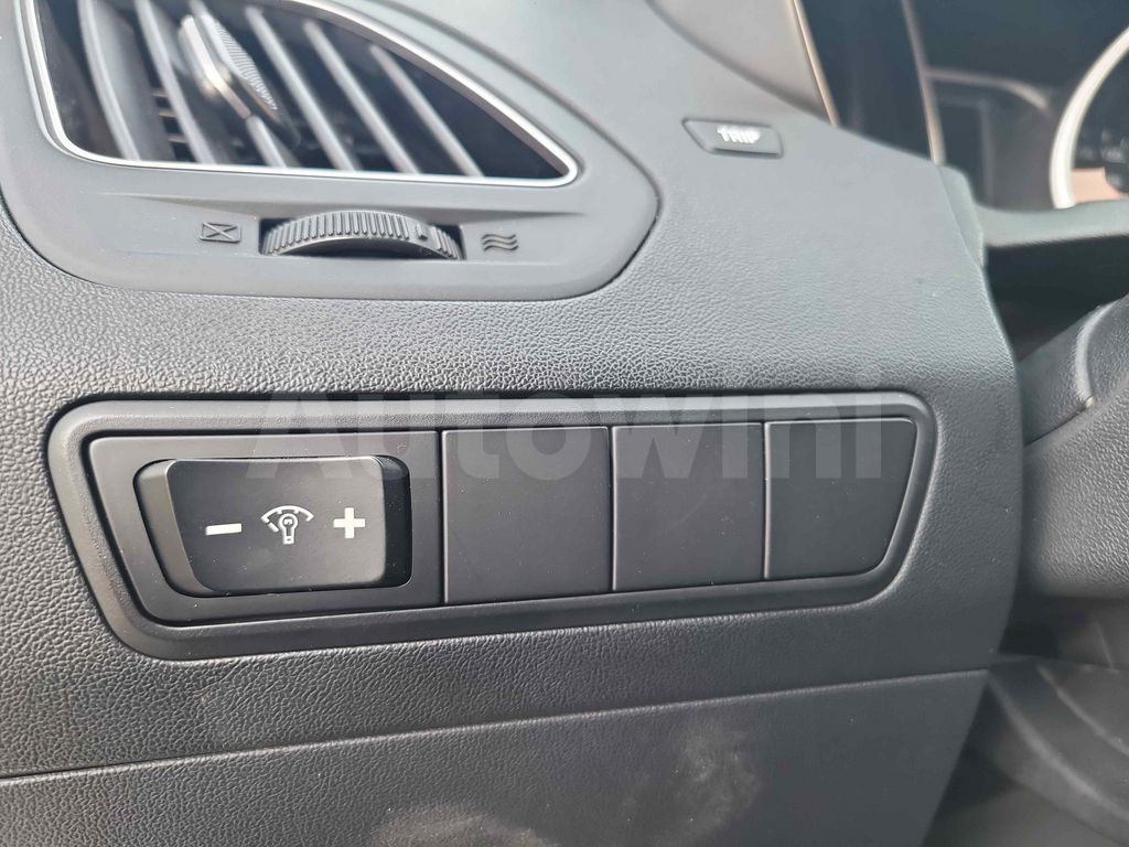 HYUNDAI TUCSON 2010 ID: V011701