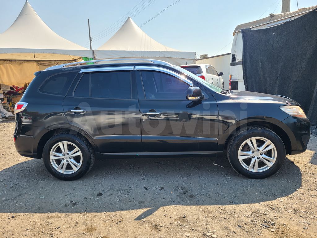 Hyundai Santa Fe 2011 ID:V619928