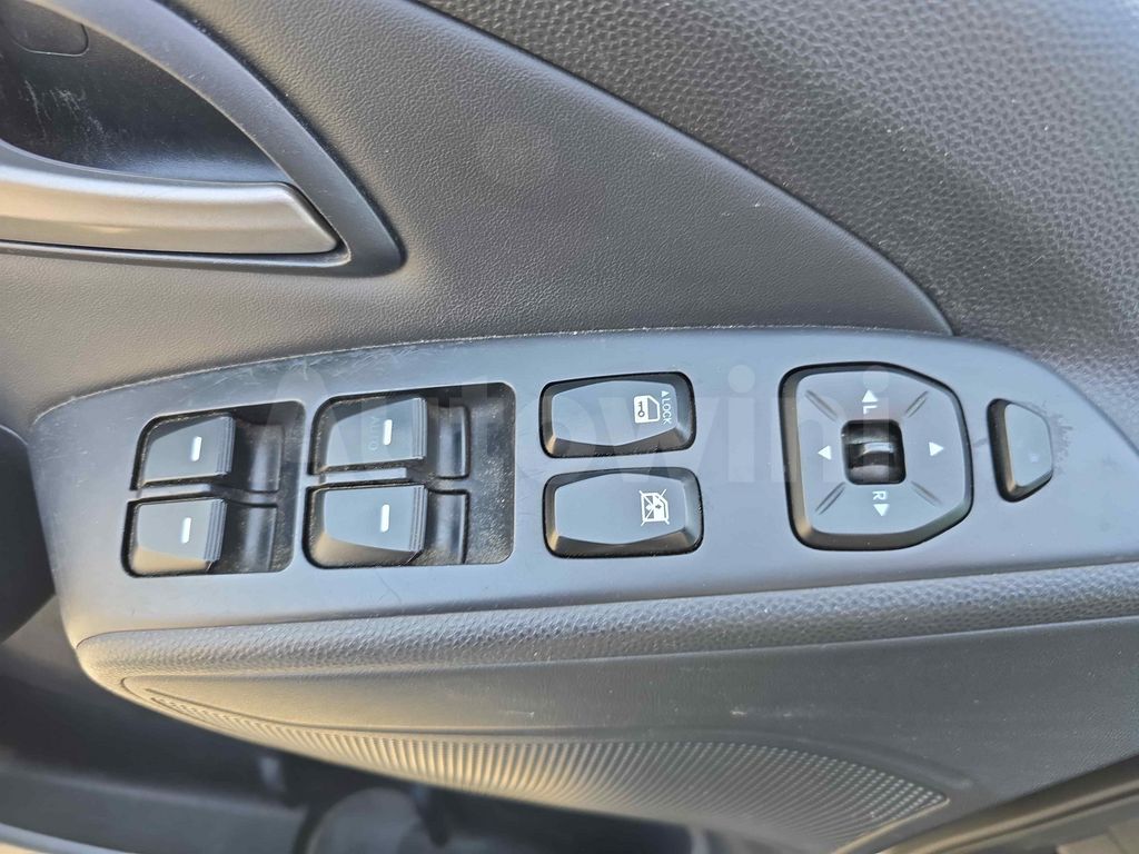 HYUNDAI TUCSON 2010 ID : V016188