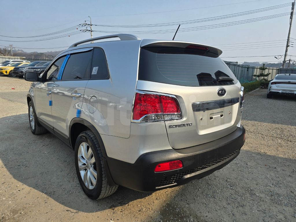 Kia Sorento 2011 ID : V129728 ( techo panoramico)
