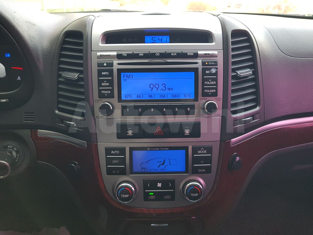 Hyundai Santa fe 2010 ID: V54770