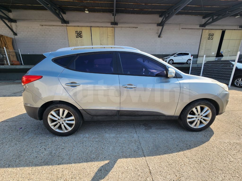 HYUNDAI TUCSON 2010 ID: V052578