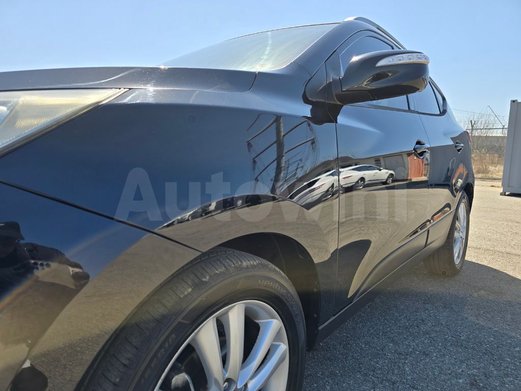 HYUNDAI TUCSON 2010 ID: V010516